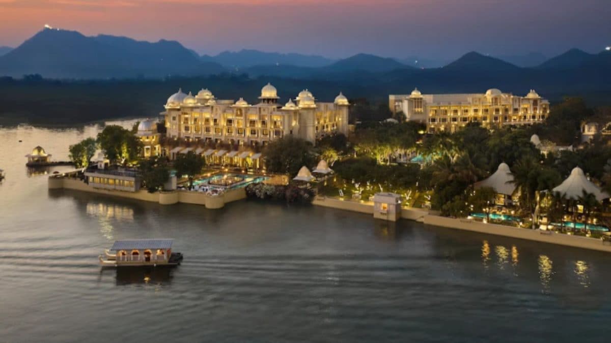 Leela Palace Udaipur Hotel Fined Rs 10 Lakh For Privacy Breach After Staffer Enters Occupied Room | India News