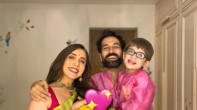 Acto-couple Nakuul Mehta And Wife Jankee Parekh live in Mumbai