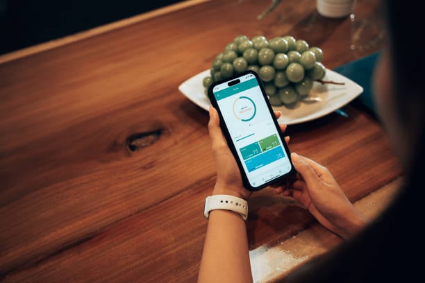 Personalised Nutrition With AI: Diet is a personalized need, requiring tailored plans from nutritionists based on body type, lifestyle, and environment. While AI-driven diet apps offer custom nutrition advice, they have limitations in practicality and accessibility. These apps rely on unverified, limited online data, lacking regulation or fact-checking, which can affect their accuracy and reliability for individualized health needs.