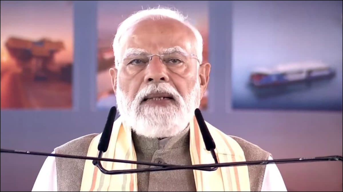 PM Modi Launches SVANidhi Credit Card Scheme, Flags Off Three Amrit Bharat Trains In Kerala