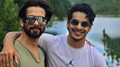 Shahid and Ishaan share a close bond.