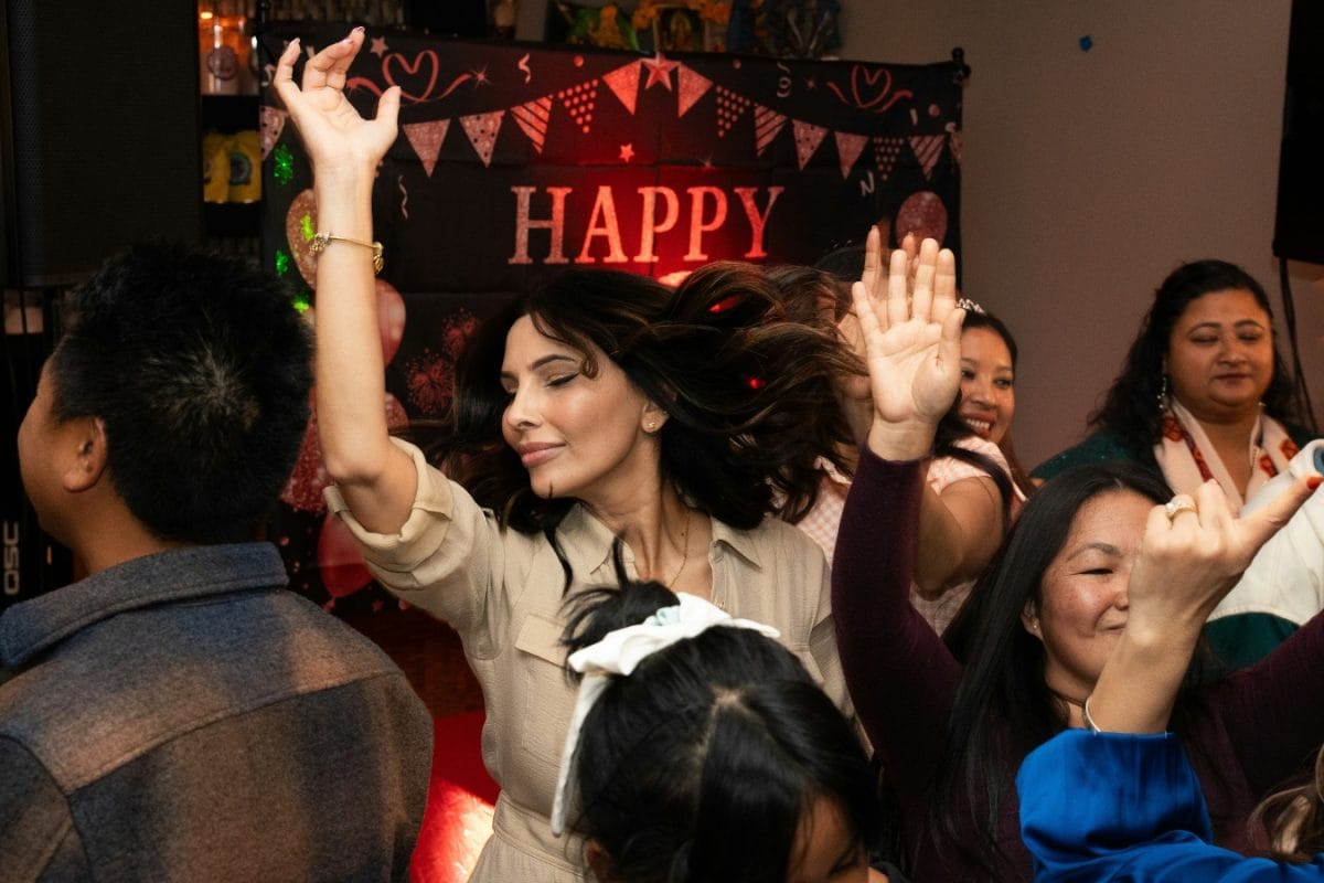 Lost Your Voice After New Year Party? Here Are Some Tips To Bounce Back