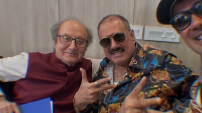 Anupam Kher, Boman Irani pose with Ranvir Shorey on Khosla ka Ghosla 2 set.(Photo Credit: Instagram)