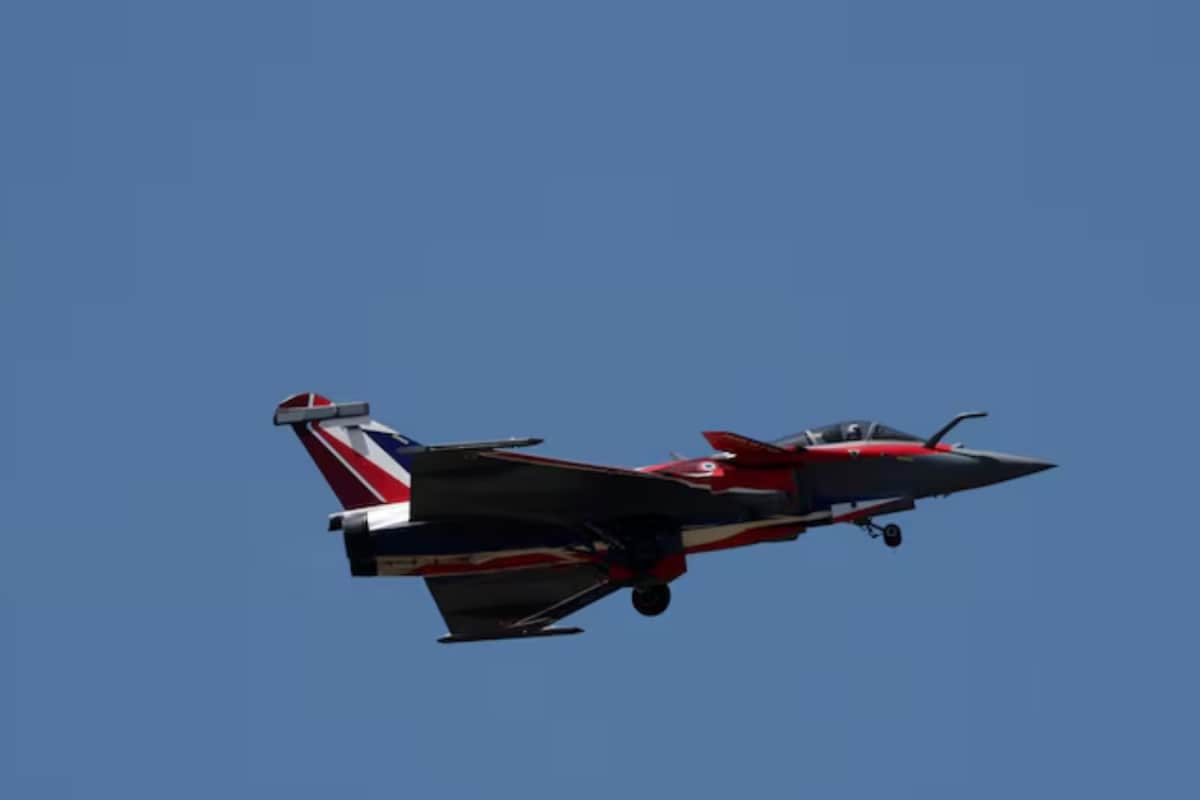 HAL Shares Tank 8% As L&T, Bharat Forge Enter Race To Build Fighter Jets