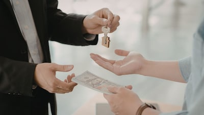 Within 24 hours of a foreign national moving in, the landlord must submit Form C online to the Foreigners Regional Registration Office system. This is mandatory. Representative Image: Canva