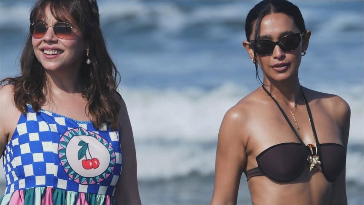 Four More Shots Please Stars Sayani Gupta And Maanvi Gagroo Pose For A Fun, Candid Beach Photoshoot | Web-series News