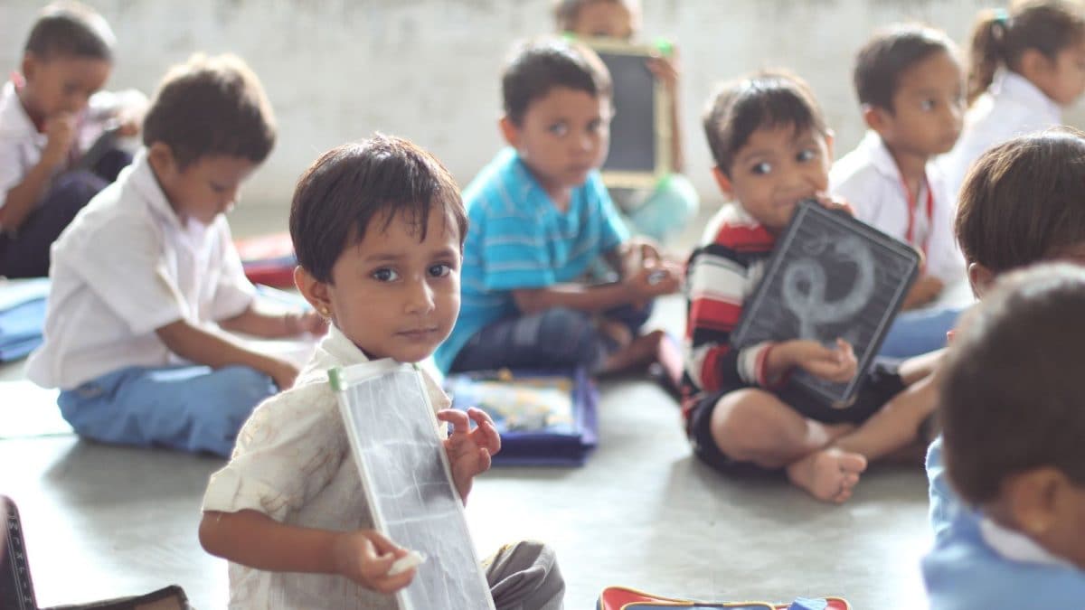 Karnataka Schools Adopt AI Face Recognition for Attendance