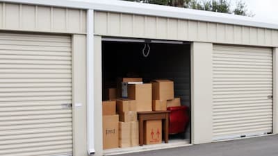 As soon as the original owners learned that their storage unit had been auctioned and the cash inside had been found, they contacted a lawyer, and negotiations between the two parties began. (Representative Image)