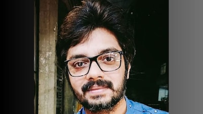 Sunny Chakki, son of renowned Bangladeshi singer and Awami League's Hindu leader Proloy Chakki. (Image: News18)