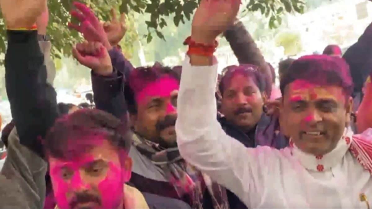 UGC Bill 2026 Protest Live Updates: Students Celebrate With Colours As SC Stays UGC Guidelines