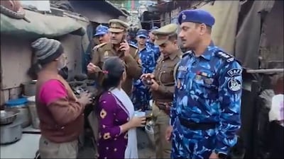 A UP officer went viral for claiming that he had a machine that could detect a person's country of origin. (Photo: X)