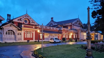 8 Haunted Houses In India 