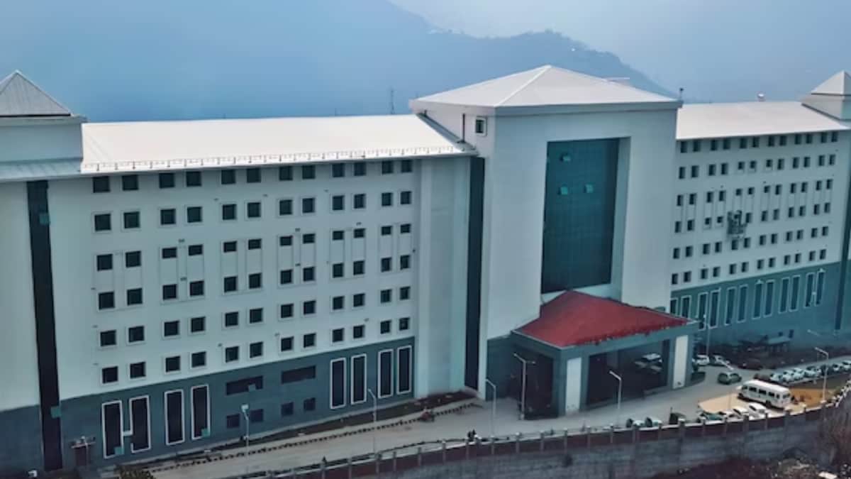 Human Leg In Dog’s Mouth Sparks Probe At Shimla AIMSS Hospital