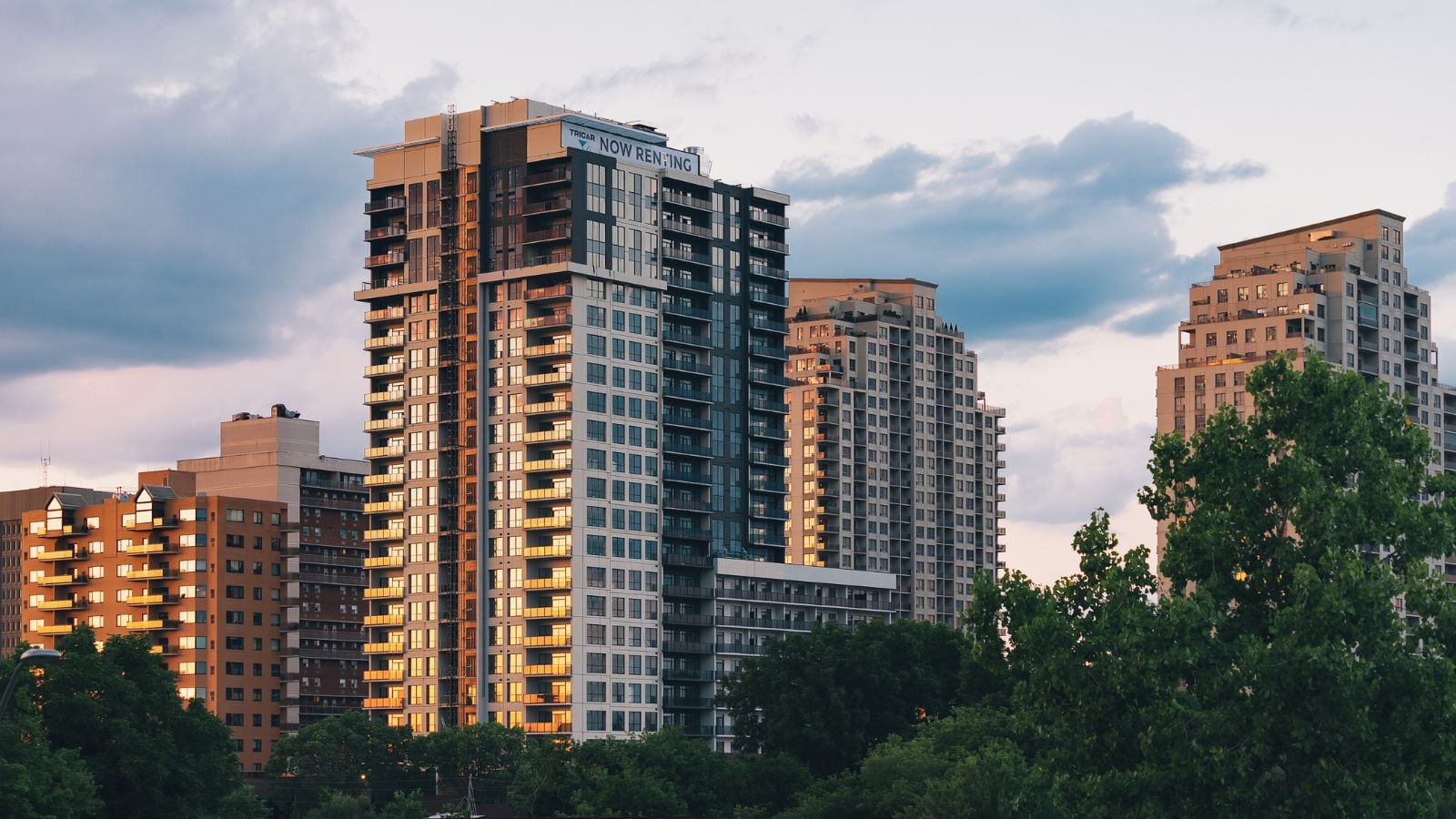 Você deve comprar um imóvel em sua cidade natal ou em uma cidade de alto crescimento?