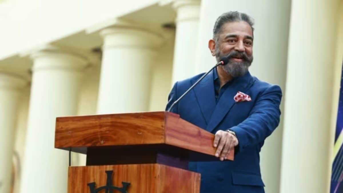 Kamal Haasan Jokes About Censorship After Technical Glitch At College ...