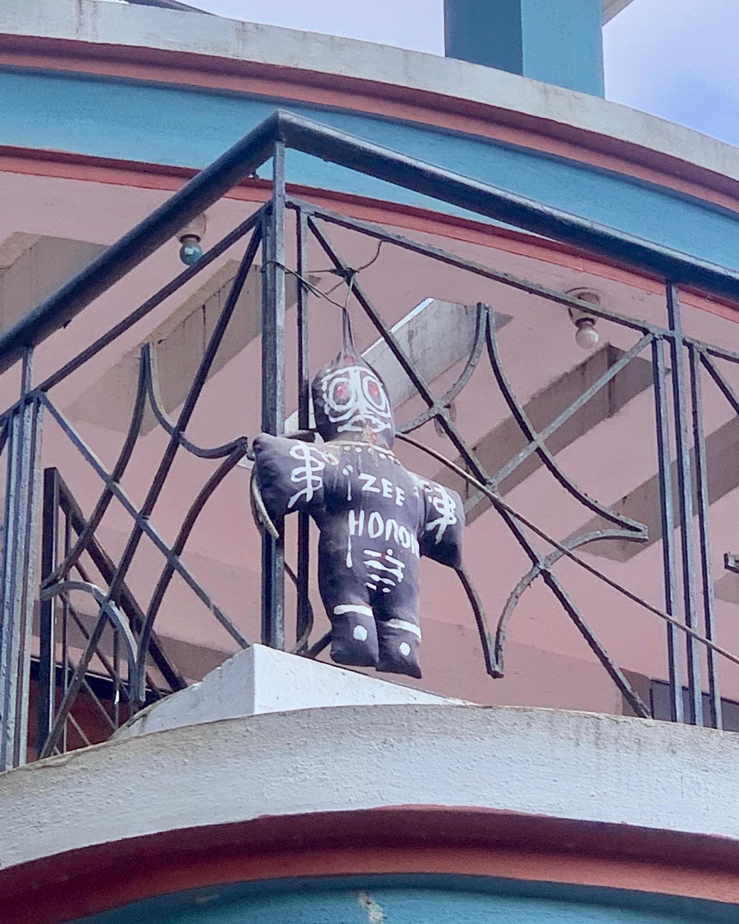 From Chillies To Charcoal: India’s Fascinating Rituals Against The Evil Eye