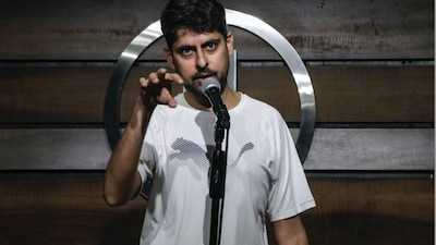 Varun Grover slammed Mumbai’s infrastructure