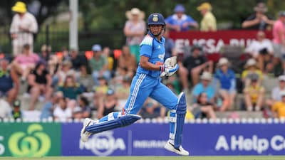 Harmanpreet Kaur sustained a blow to her left knee (BCCI/X)