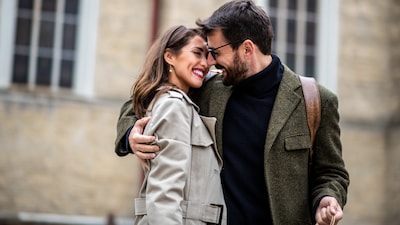 Couples who consistently celebrate each other’s achievements and offer reassurance during setbacks often build deeper emotional intimacy. (Image: Canva)