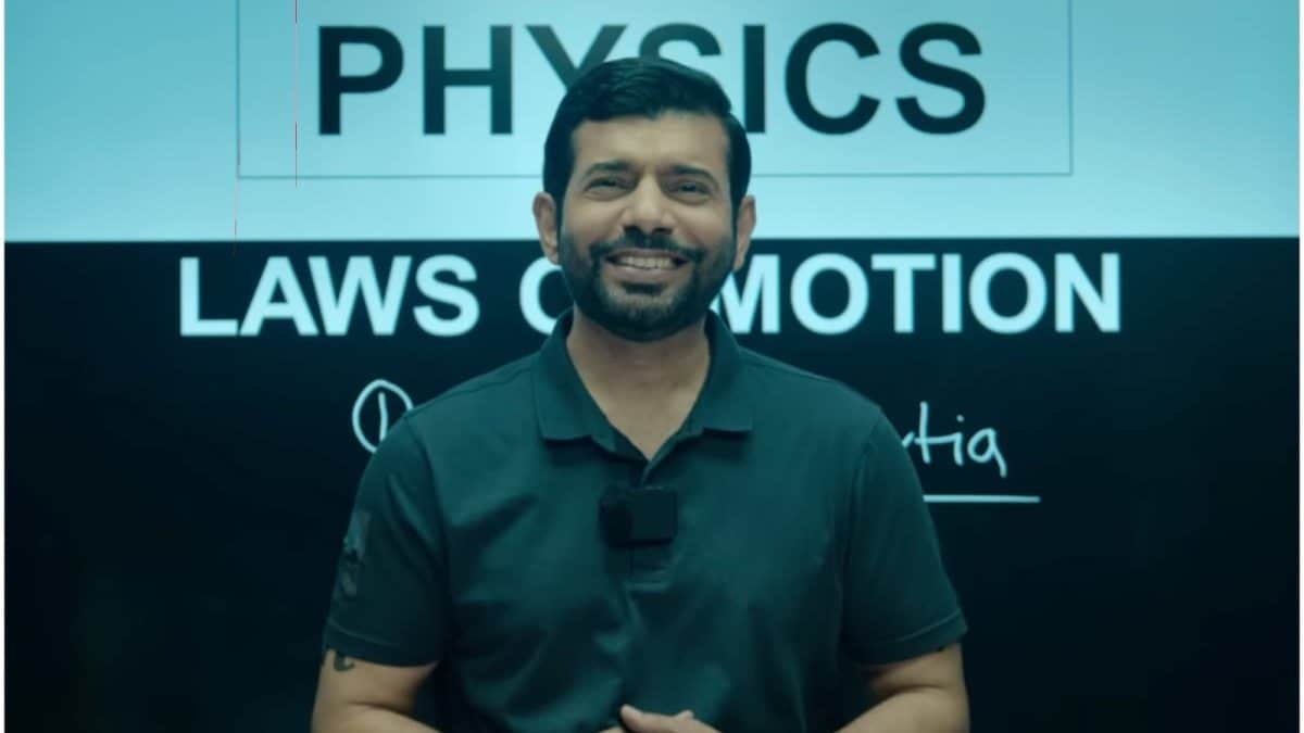 Hello Bachhon OTT Release: When And Where To Watch Vineet Kumar Singh’s Netflix Series | Web-series News Hello Bachhon OTT Release: When And Where To Watch Vineet Kumar Singh’s Netflix Series | Web-series News