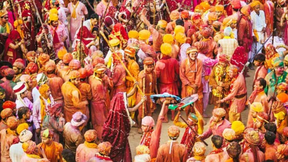 5 Sacred Places To Celebrate Holi In North India: From Barsana’s Lathmar Holi To Vrindavan’s Phoolon Ki Holi