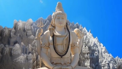 In Bengaluru, the Shivoham Shiva Temple is set to host a grand Mahayagna, inviting citizens to pray not only for personal happiness but also for the well-being of the city and the prosperity of the nation.