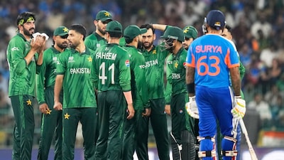 India and Pakistan are playing in Colombo.(AP)