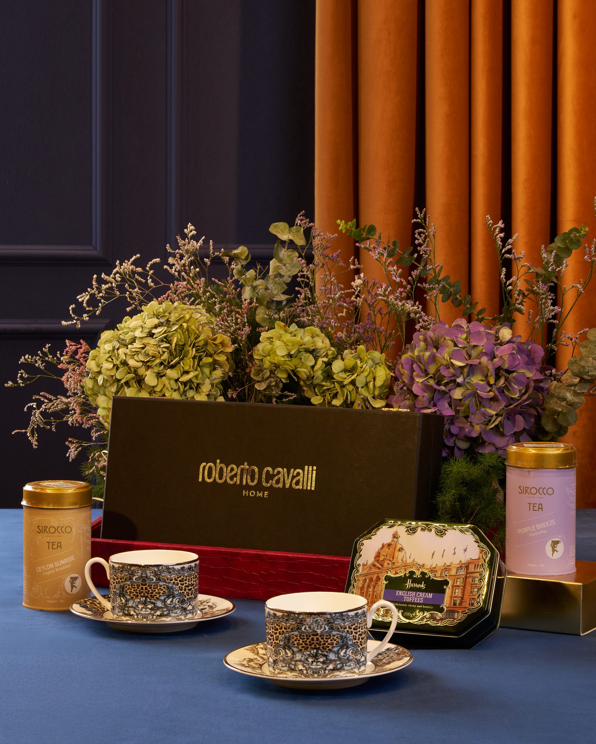 These Indulgent Gift Hampers Are Perfect To Bring A Smile On Your Lover's Face This Valentine's Day