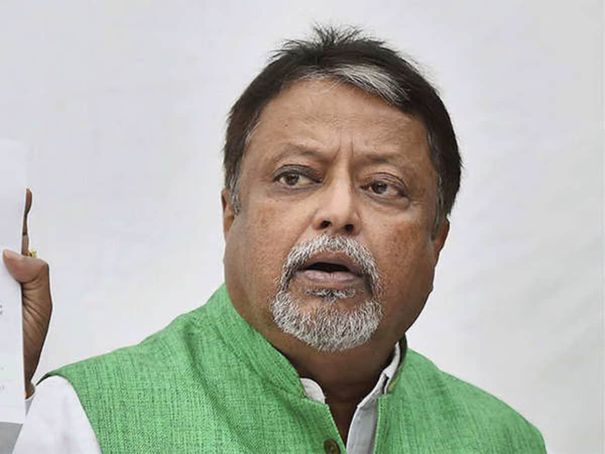 O ex-líder do TMC, Mukul Roy, falece: um olhar sobre sua infância e carreira política