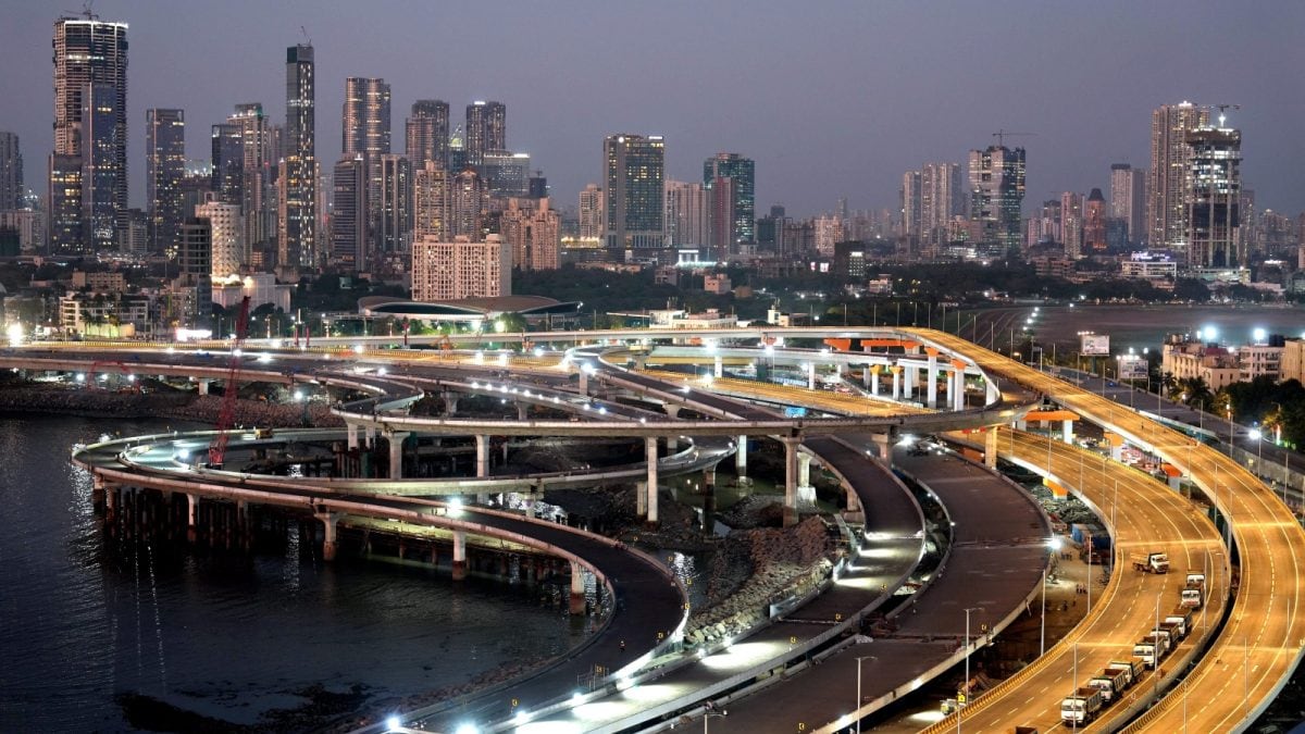 Drive To ‘Jai Ho’: Mumbai Melody Road Opens On Coastal Route, Fadnavis Hints At More Such Projects