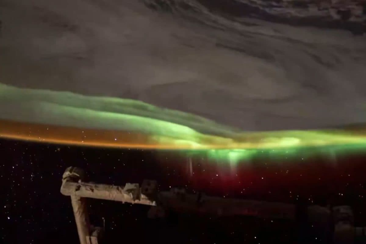 NASA Captures Dazzling Green Auroras From Space In New Timelapse | Photos