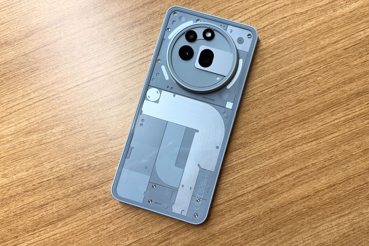 Nothing Phone 3a Pro Nothing Phone 3a Pro