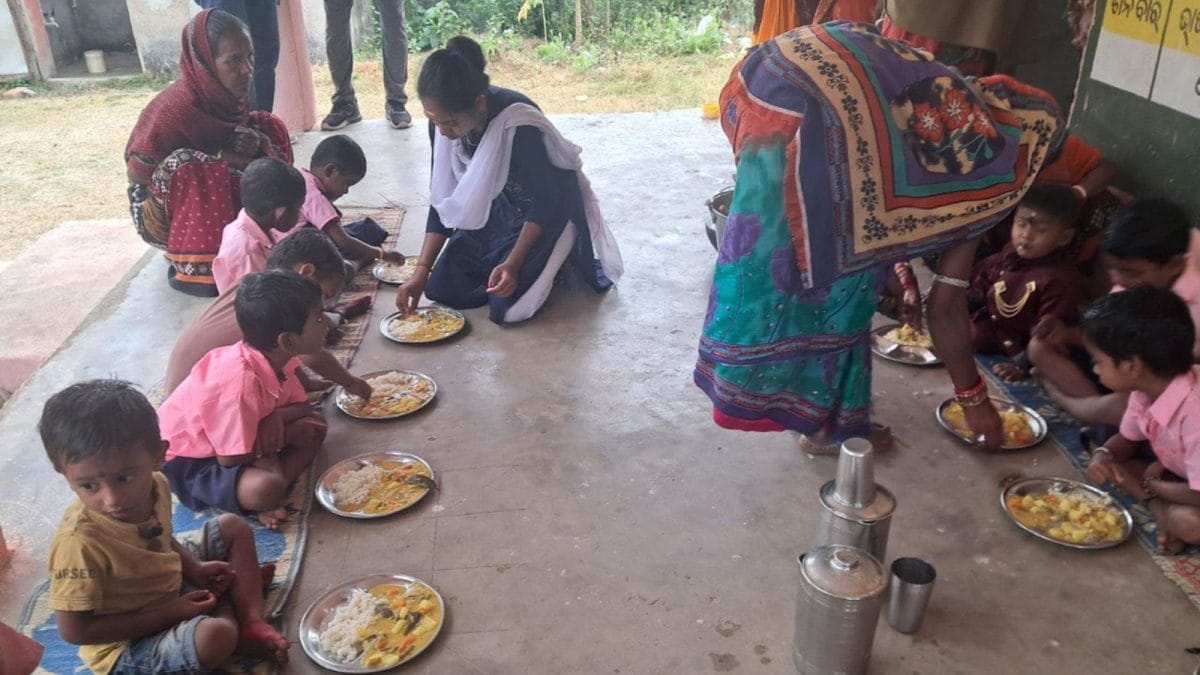 After 3-Month Boycott, Children Return To Odisha Anganwadi, Eat Food Cooked By Dalit Helper