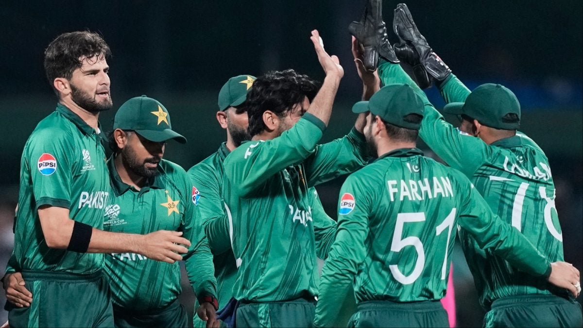 PAK 対 ENG クリケット ライブ スコア、T20 ワールドカップ 2026: イングランド 58/4 165 ランのチェイスで 7.1 オーバーを終えて