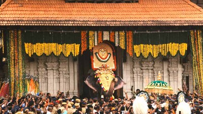 From Thrissur to Palakkad, witness Kerala’s Pooram magic with elephant pageants, traditional percussion, and vibrant processions that celebrate devotion, culture, and community.