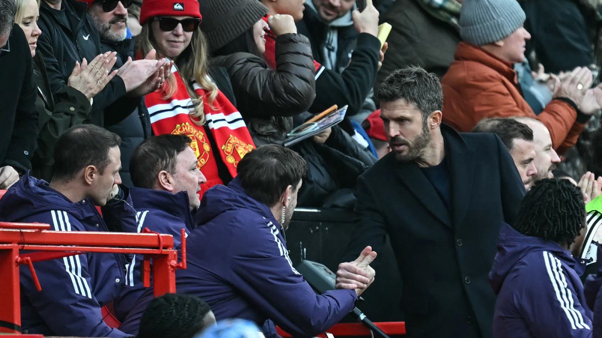 Michael Carrick Shuns Ratcliffe Row: Man United Boss Stresses Club's Core Values