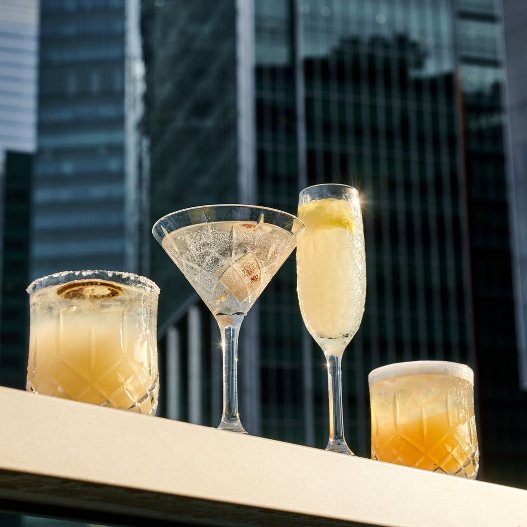 Ingredients: - Fresh Orange Juice (60 ml): Bursting with citrus vibrancy, orange juice provides the cocktail’s sunny backbone. Its natural sweetness and tang balance beautifully with sparkling wine. - Sparkling Wine (120 ml): Effervescent and elegant, sparkling wine adds sophistication and a celebratory touch. The bubbles lift the drink, making it light and refreshing.