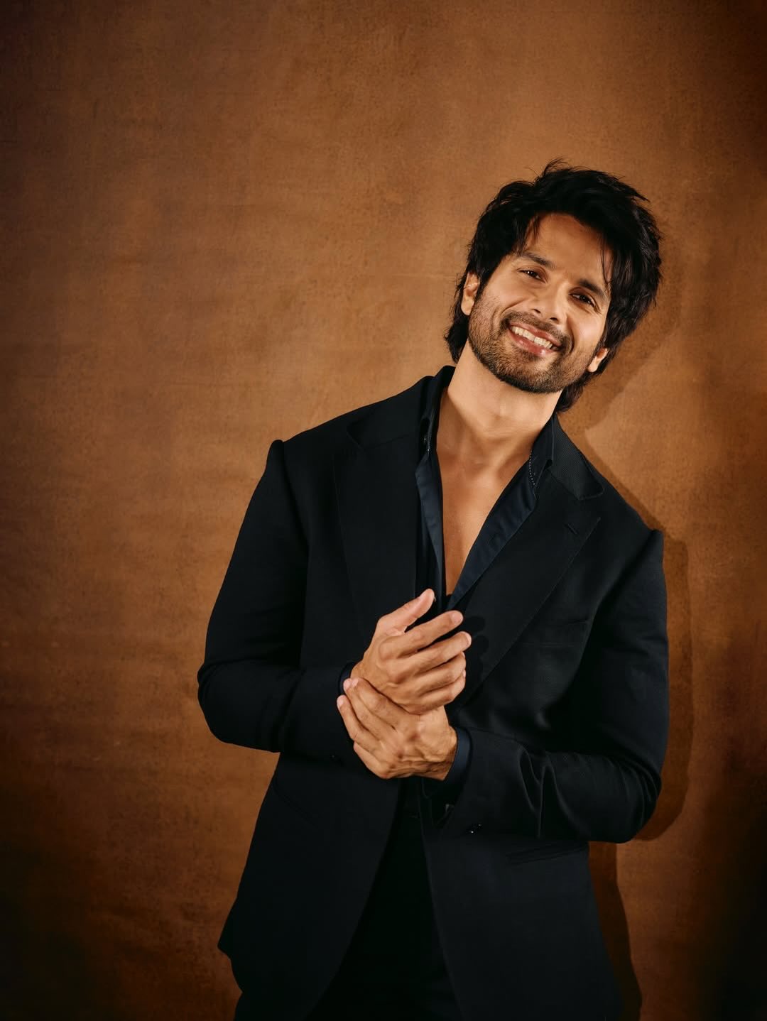 This isn’t Shahid’s first big investment in Worli. In 2018, the couple spent Rs 59 crore—excluding stamp duty—on a sprawling duplex in the same complex. Spread across 8,625 square feet, the residence also came with six dedicated parking spaces. This isn’t Shahid’s first big investment in Worli. In 2018, the couple spent Rs 59 crore—excluding stamp duty—on a sprawling duplex in the same complex. Spread across 8,625 square feet, the residence also came with six dedicated parking spaces.