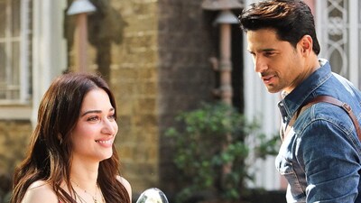 Sidharth Malhotra And Tamannaah Bhatia Set Internet On Fire In New Vvan BTS Photo  