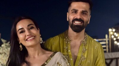 Surbhi Jyoti announces pregnancy with husband Sumit Suri. (Photo: Instagram)