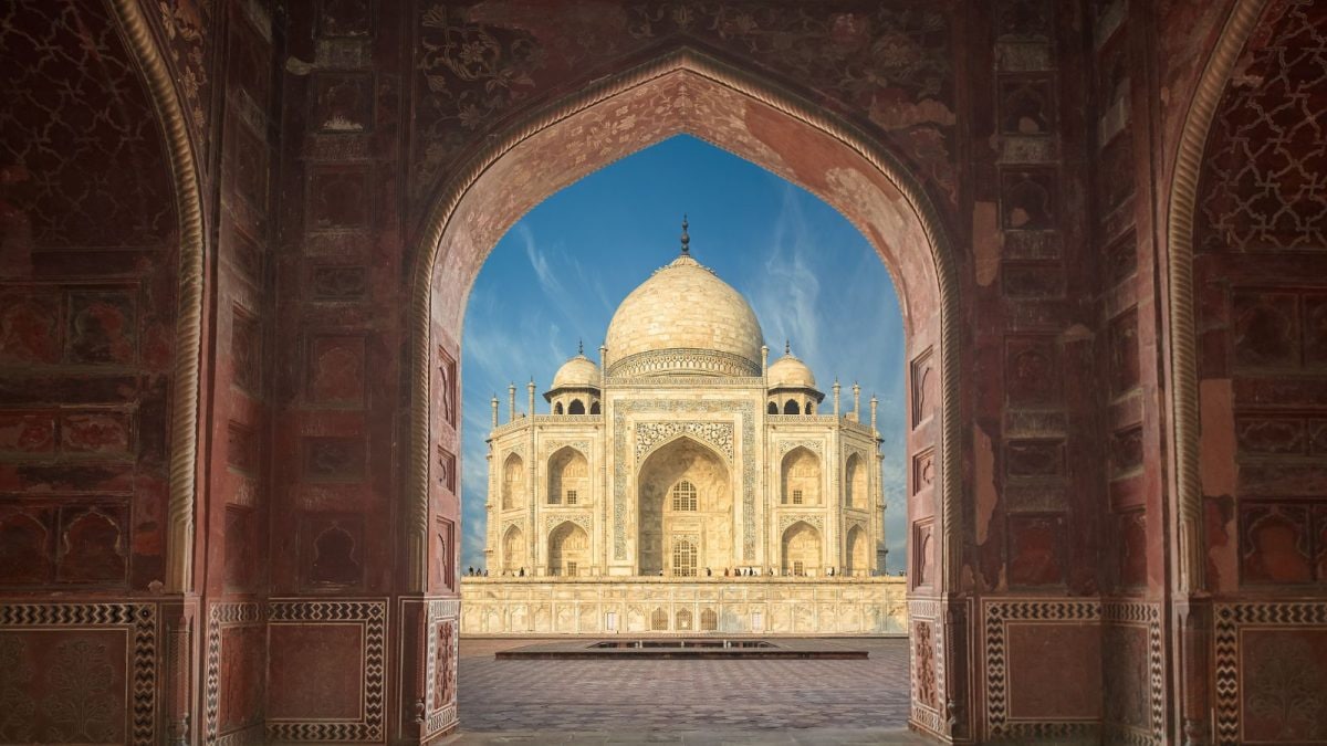 World’s Most Beautiful Monuments Built For Love