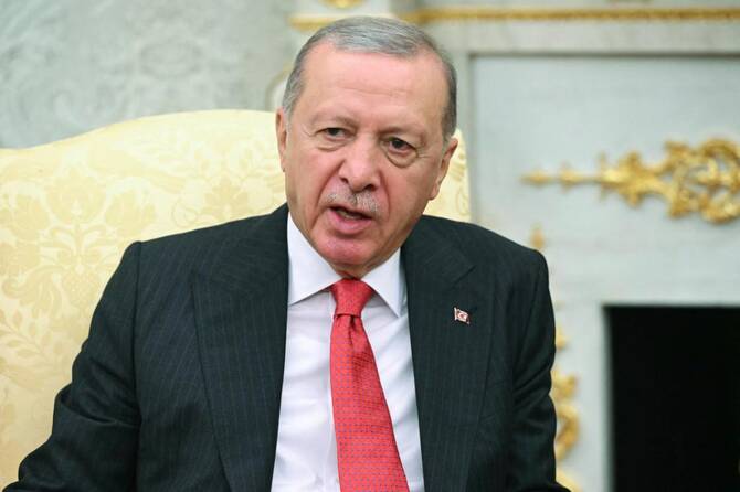 PM Modi Becomes First World Leader To Cross 100 Million Followers On Instagram – Who Else Made The Top 5!