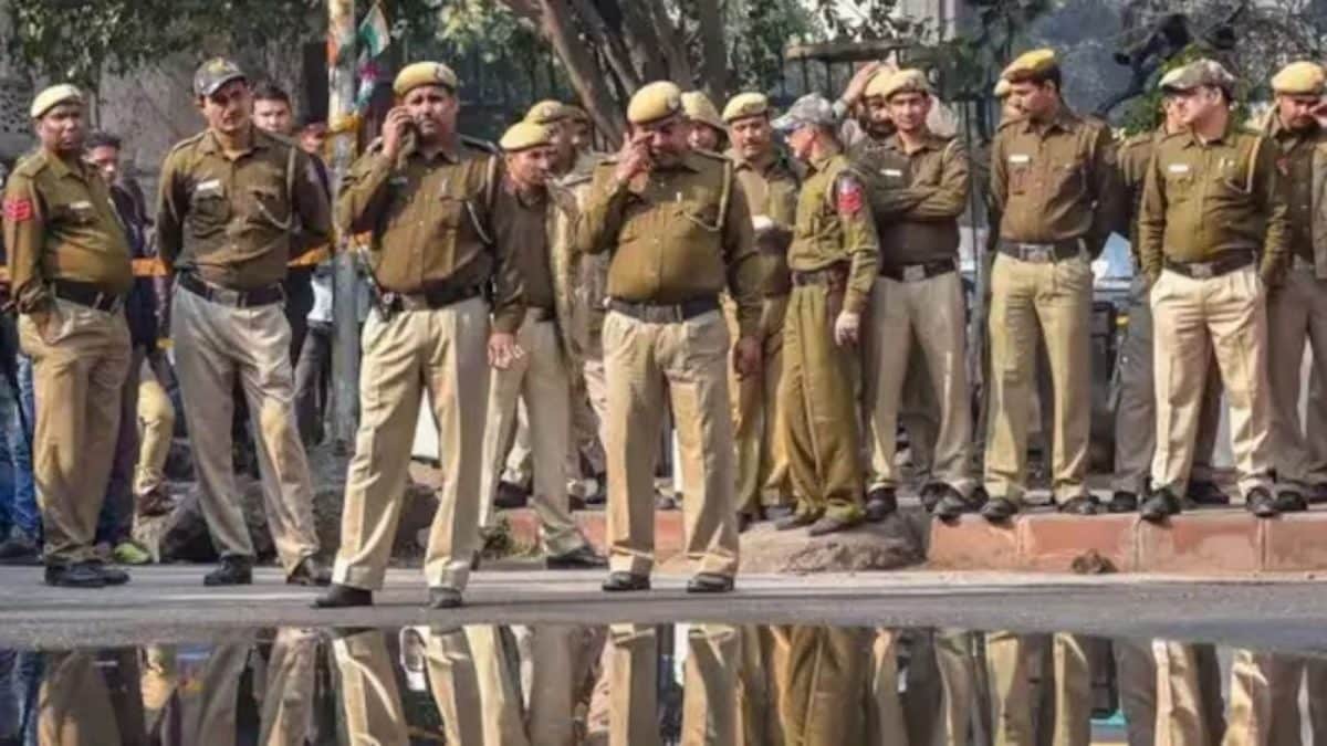 Tension Grip Jaipur After Cop Assaults Temple Priests On Mahashivratri
