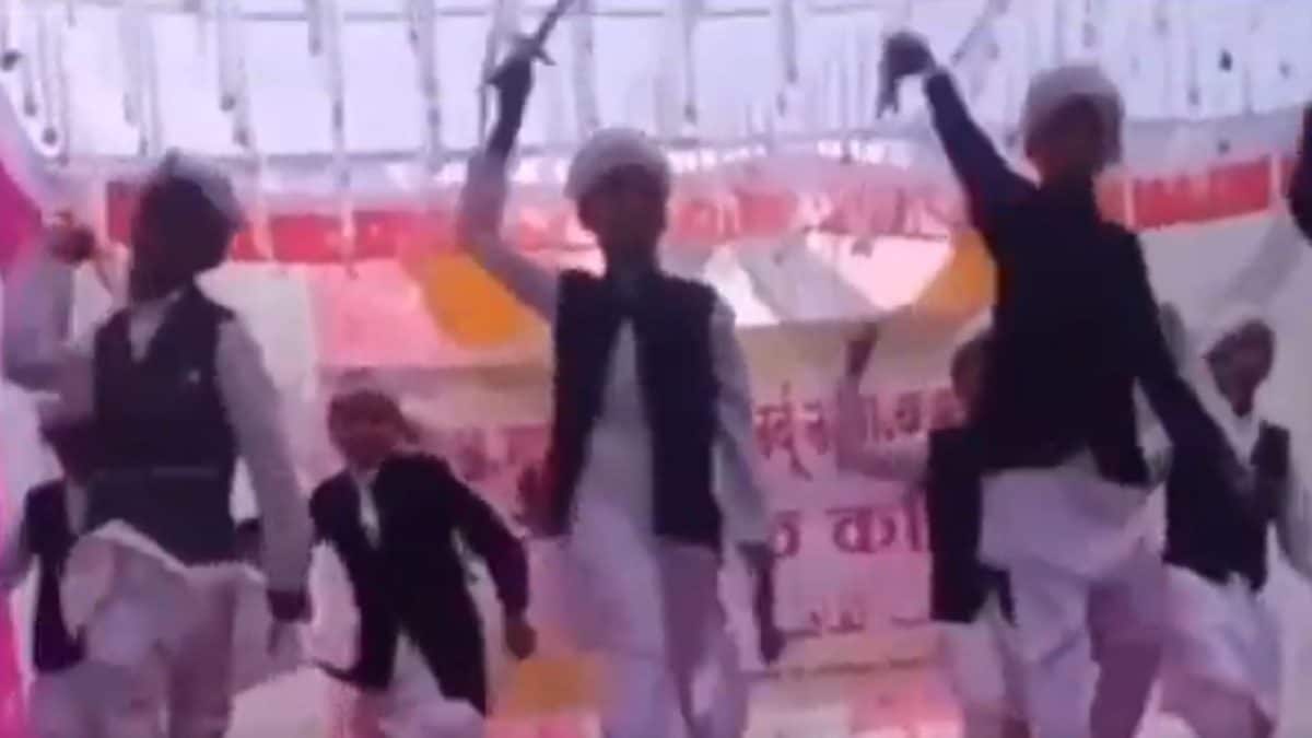 Row Over Pakistani Patriotic Song At Maharashtra School, BJP Files Complaint