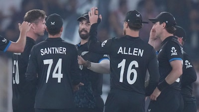 New Zealand celebrate the wicket of South Africa's Ryan Rickelton (Picture credit: AP)