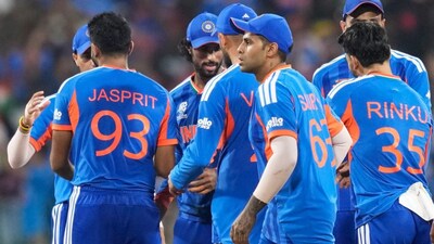 India celebrate after beating Pakistan (Picture credit: AP)
