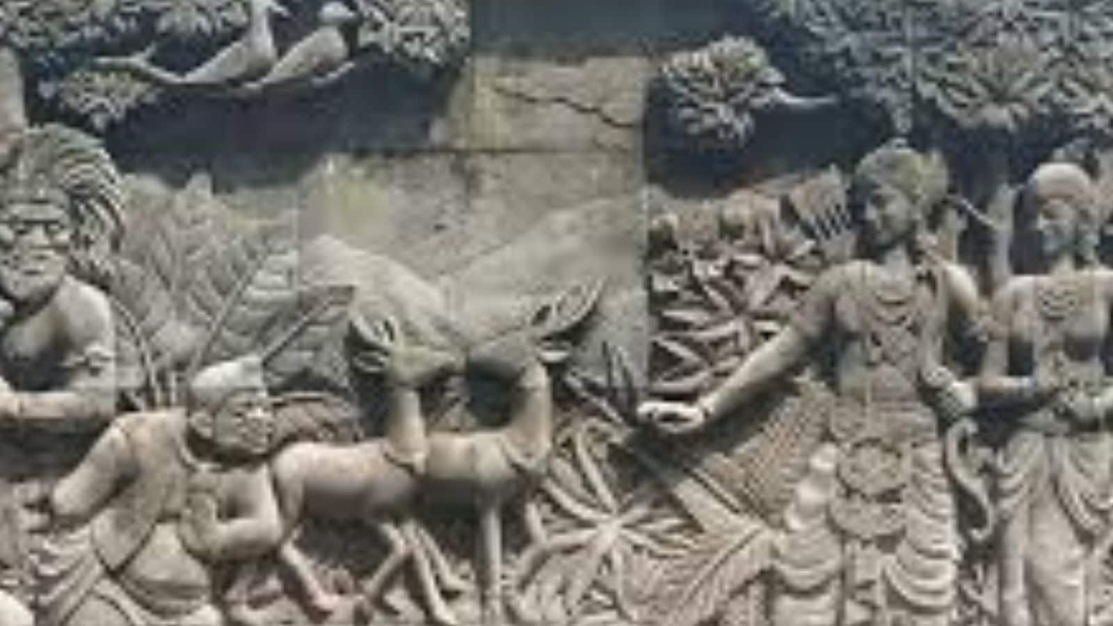 The practice has historical and Ayurvedic roots. Once such example is Charaka Samhita which is written over 2,000 years ago. In this text, it is recommended that curd with sugar can help in balancing the body and refresh the system. In rural India, it was a common way to give travellers energy on long journeys. Even in the Valmiki Ramayana, curd and sugar were offered to visitors as a gesture of hospitality and care. The practice has historical and Ayurvedic roots. Once such example is Charaka Samhita which is written over 2,000 years ago. In this text, it is recommended that curd with sugar can help in balancing the body and refresh the system. In rural India, it was a common way to give travellers energy on long journeys. Even in the Valmiki Ramayana, curd and sugar were offered to visitors as a gesture of hospitality and care.