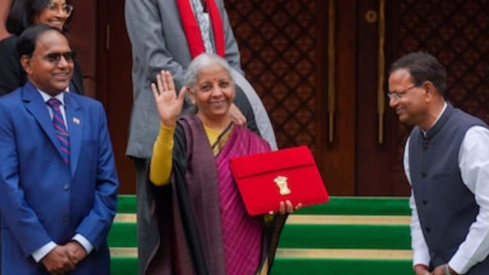 Finance Minister Nirmala Sitharaman is presenting the Union Budget 2026–27 in parliament, which marks her ninth Budget speech so far. During her address, she spoke about how India’s growth is no longer limited to big metro cities alone. She said the government will continue to focus on building infrastructure in cities with a population of over five lakh. These cities mainly fall under Tier 2 and Tier 3 categories and are now expanding as key growth centres. 