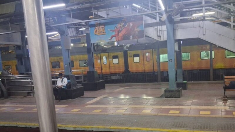 Mumbai Local Passengers Praise Borivali, Dadar Stations' Cleanliness & Hygiene Practices: ‘Deserves Salary Hike’