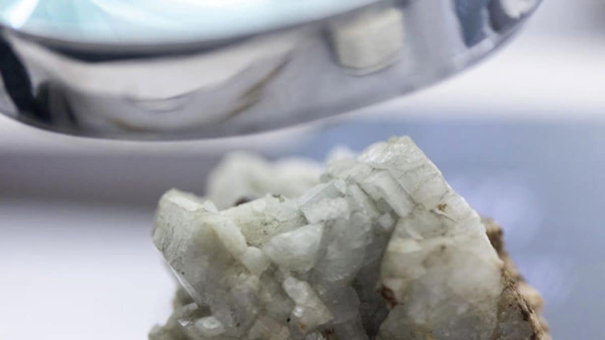 What Is Japan's 'Magic Mud' That Could Challenge China's Rare Earth Grip?